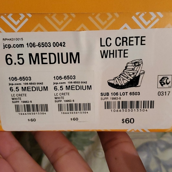 Liz Claiborne Sandals - Picture 4 of 4